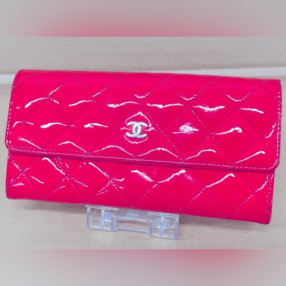 CHANEL Matelasse Patent Leather Coco Mark Long Wallet Enamel Silver hw [0617A4] - Picture 1 of 10